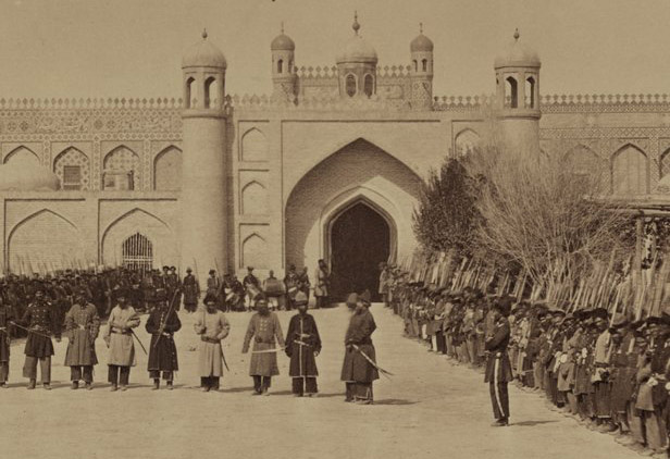 Men ayolning anusini yalashni yaxshi koraman. Xotinining kokrak sakrash bilan porno